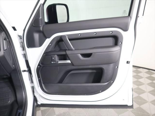 New 2026 Land Rover Defender 130 V8 image 26