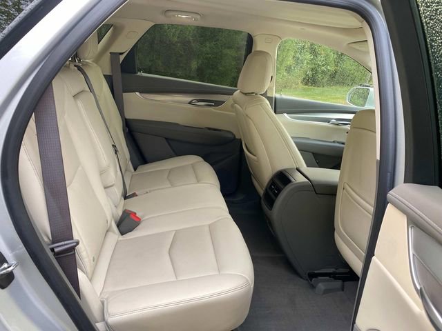 Used 2018 Cadillac XT5 Luxury w/ Driver Awareness Package FWD image 34