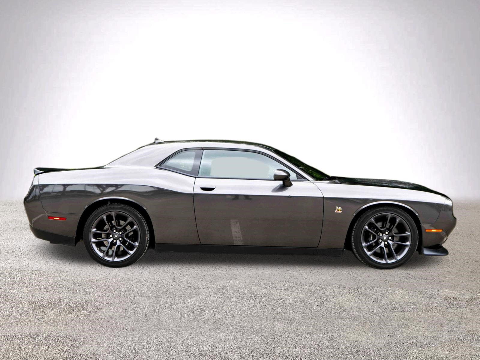 Used 2023 Dodge Challenger R/T Scat Pack w/ Plus Package RWD image 10