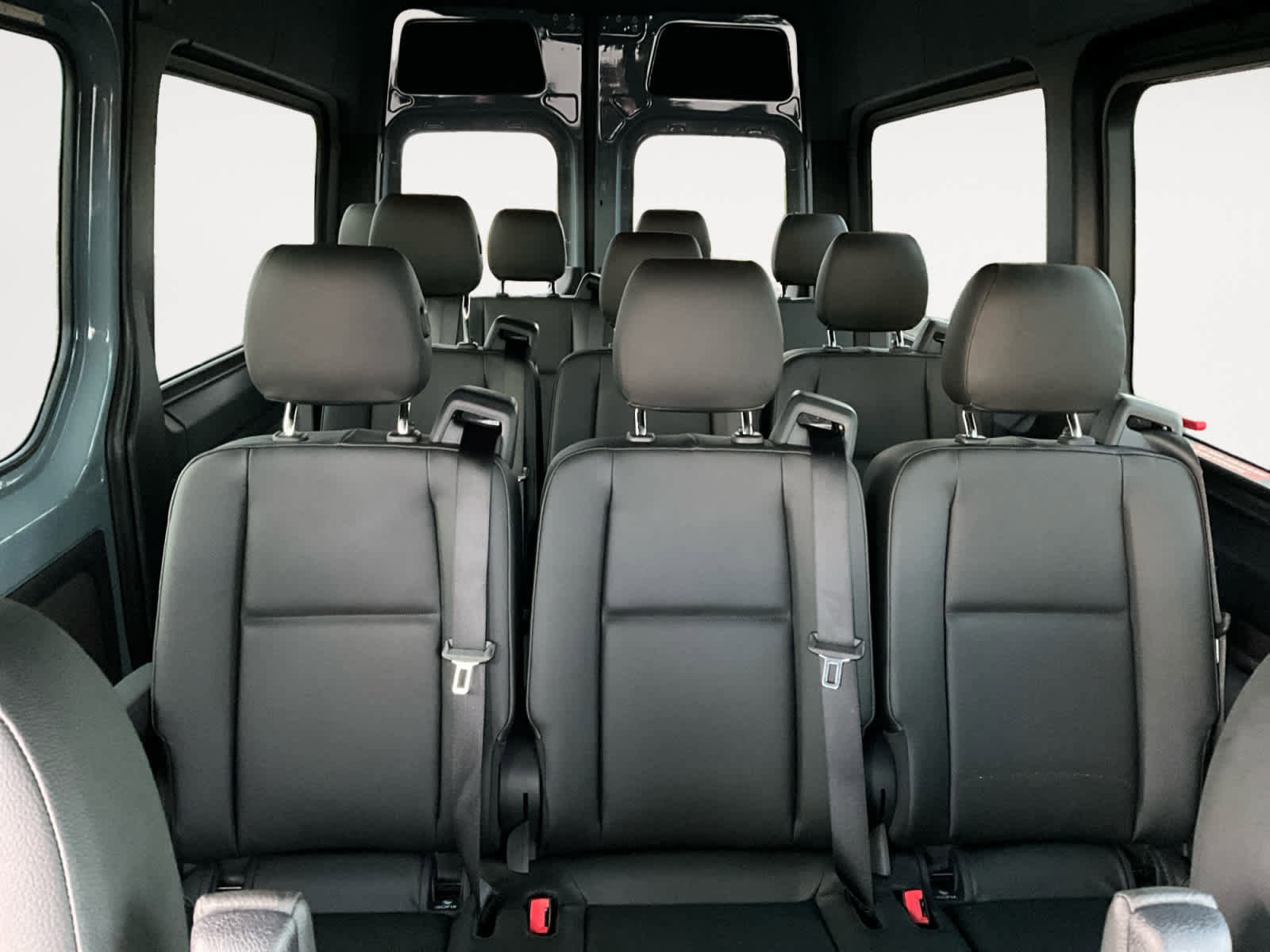 Used 2025 Mercedes-Benz Sprinter 2500 image 22