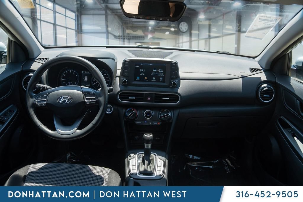 Used 2021 Hyundai Kona SEL Plus FWD image 4