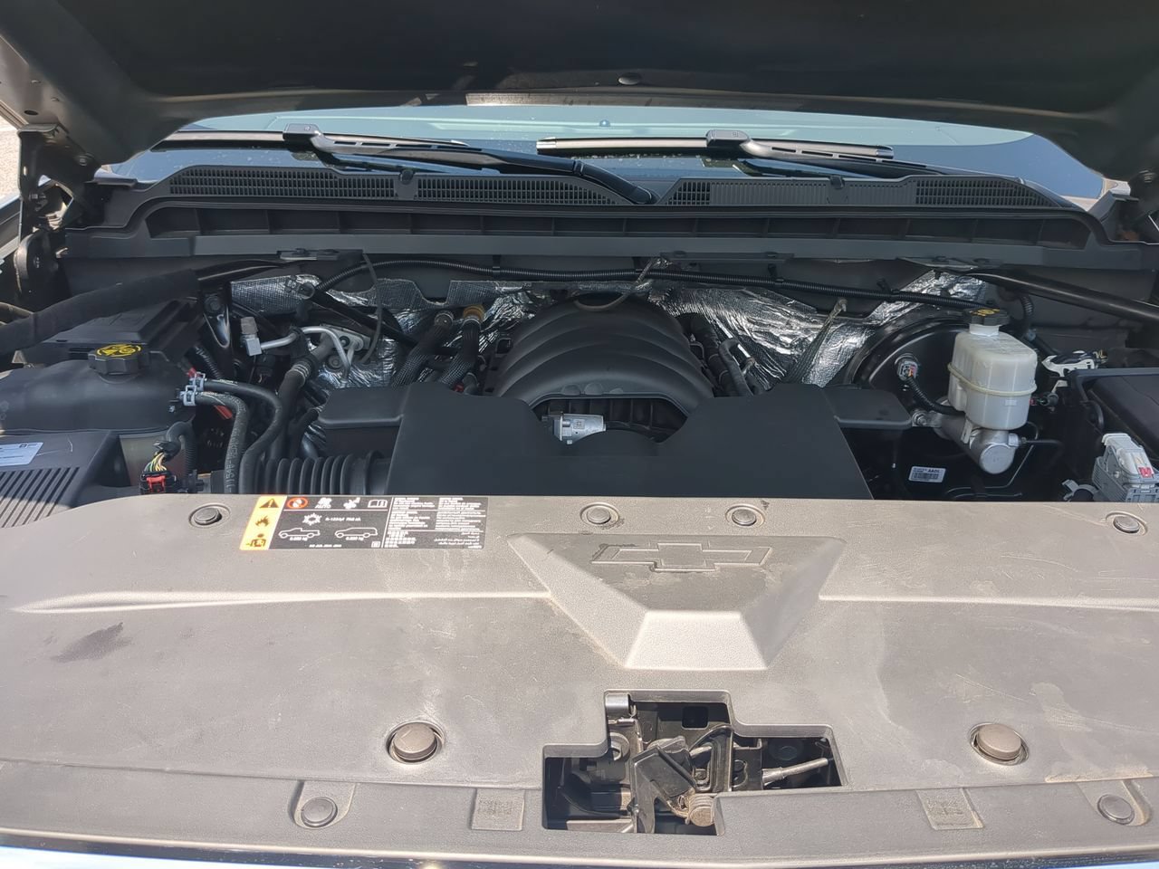 Used 2017 Chevrolet Silverado 1500 LTZ w/ Sport Package AWD/4WD image 29