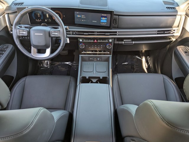 Used 2025 Hyundai Santa Fe SEL image 16