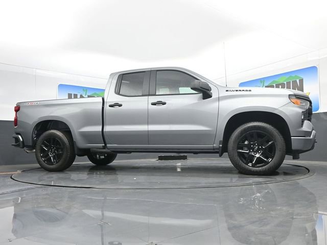 New 2026 Chevrolet Silverado 1500 Custom w/ LPO, Dark Essentials Package AWD/4WD image 19