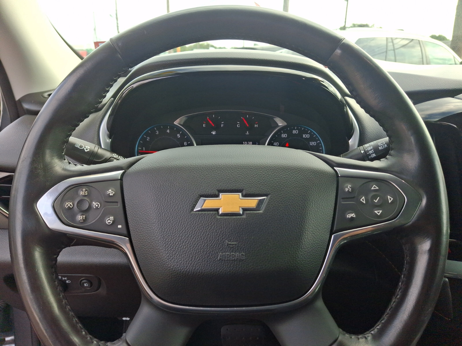 Used 2020 Chevrolet Traverse LT w/ Driver Confidence II Package AWD/4WD image 20