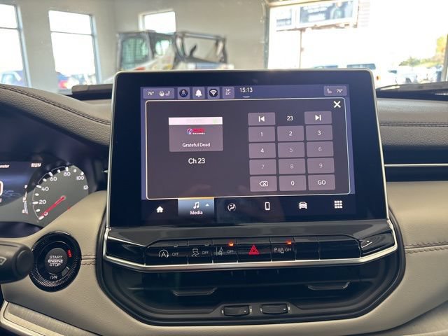 New 2026 Jeep Compass Limited AWD/4WD image 36