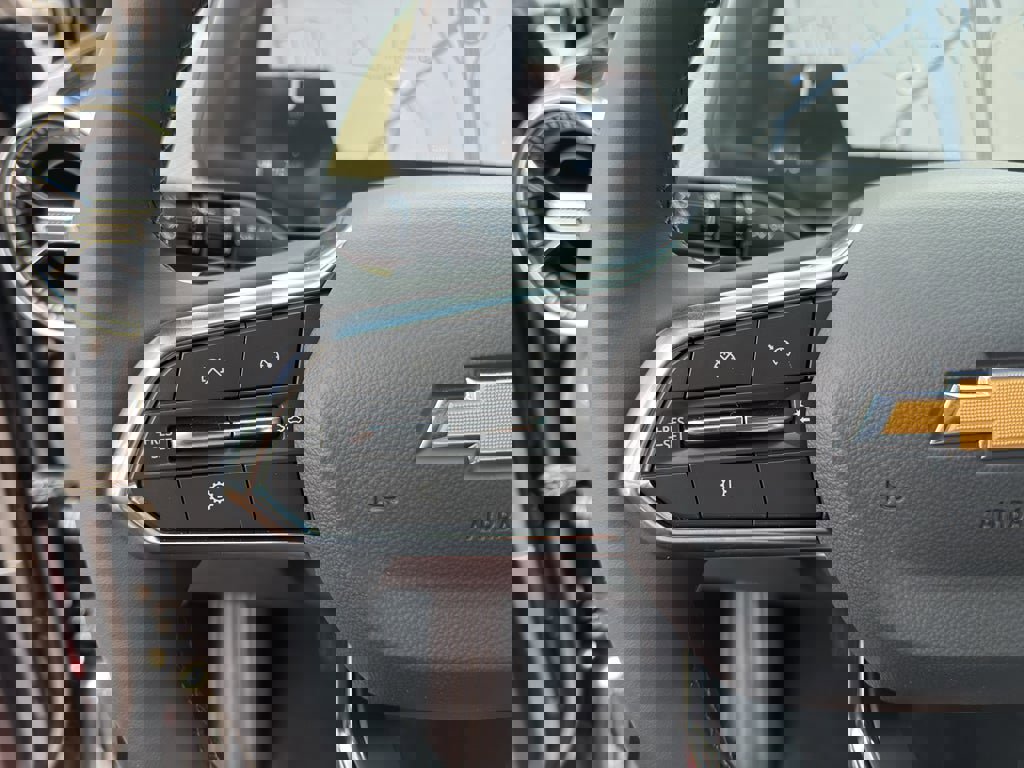 New 2026 Chevrolet Equinox LT w/ Convenience Package II image 21