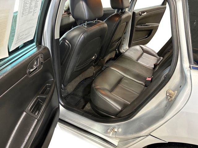 Used 2011 Chevrolet Impala LT w/ Luxury Edition Package image 10
