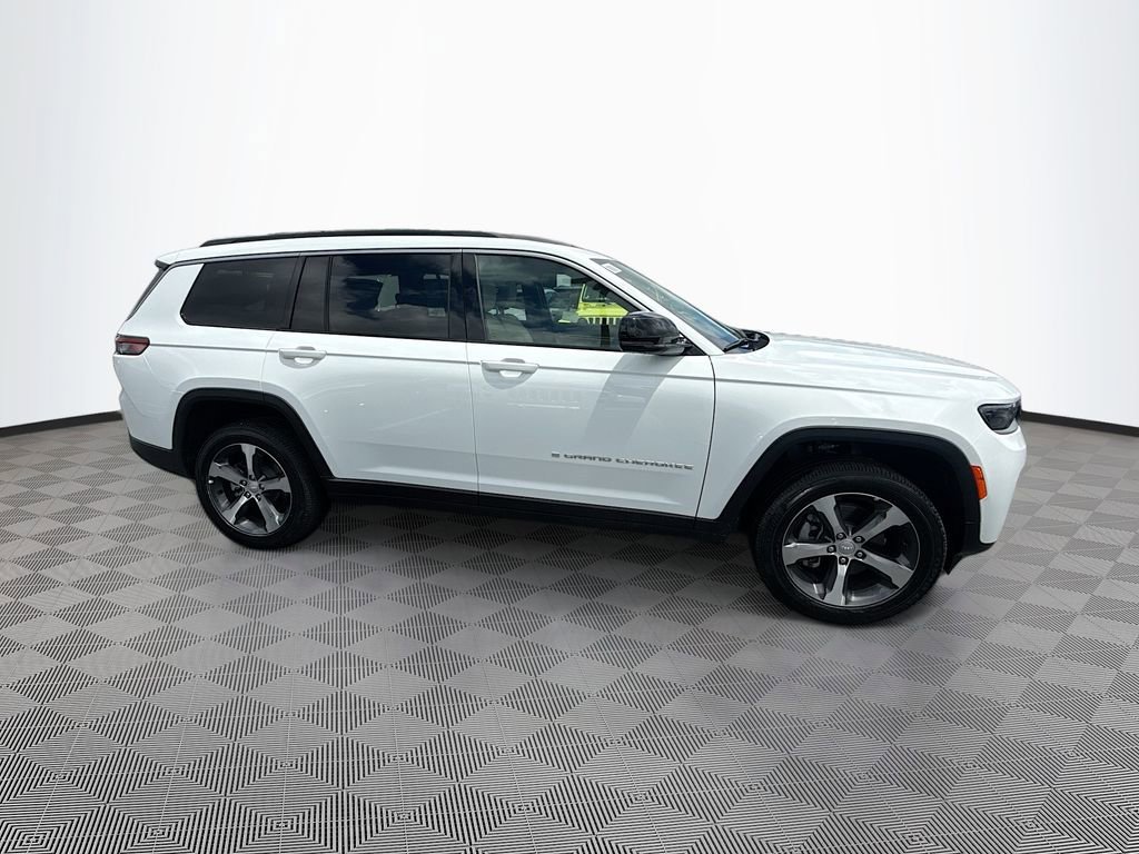 New 2026 Jeep Grand Cherokee L Limited RWD image 4