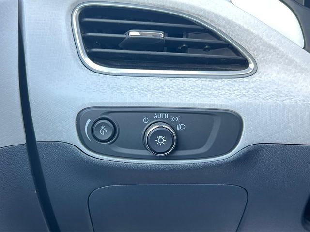 Used 2021 Chevrolet Bolt LT image 18