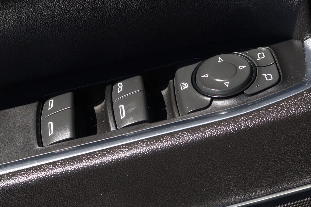 Used 2024 Chevrolet Silverado 1500 LT RWD image 20