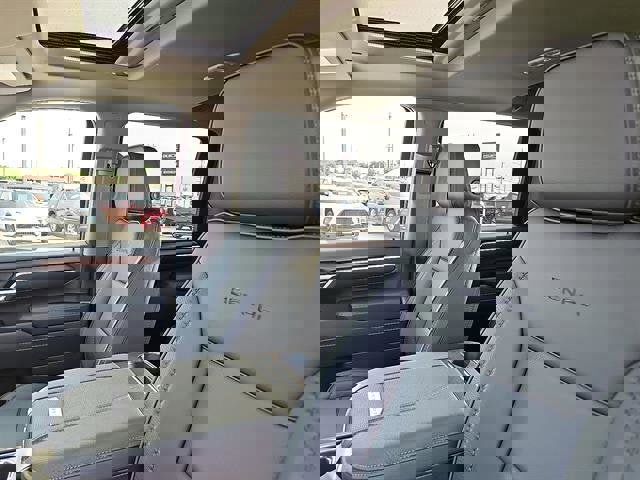 Used 2025 GMC Sierra 2500 Denali w/ Denali Reserve Package image 26