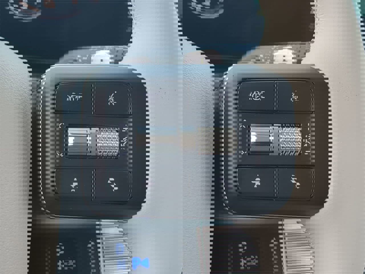 New 2026 Hyundai Santa Fe SE image 23