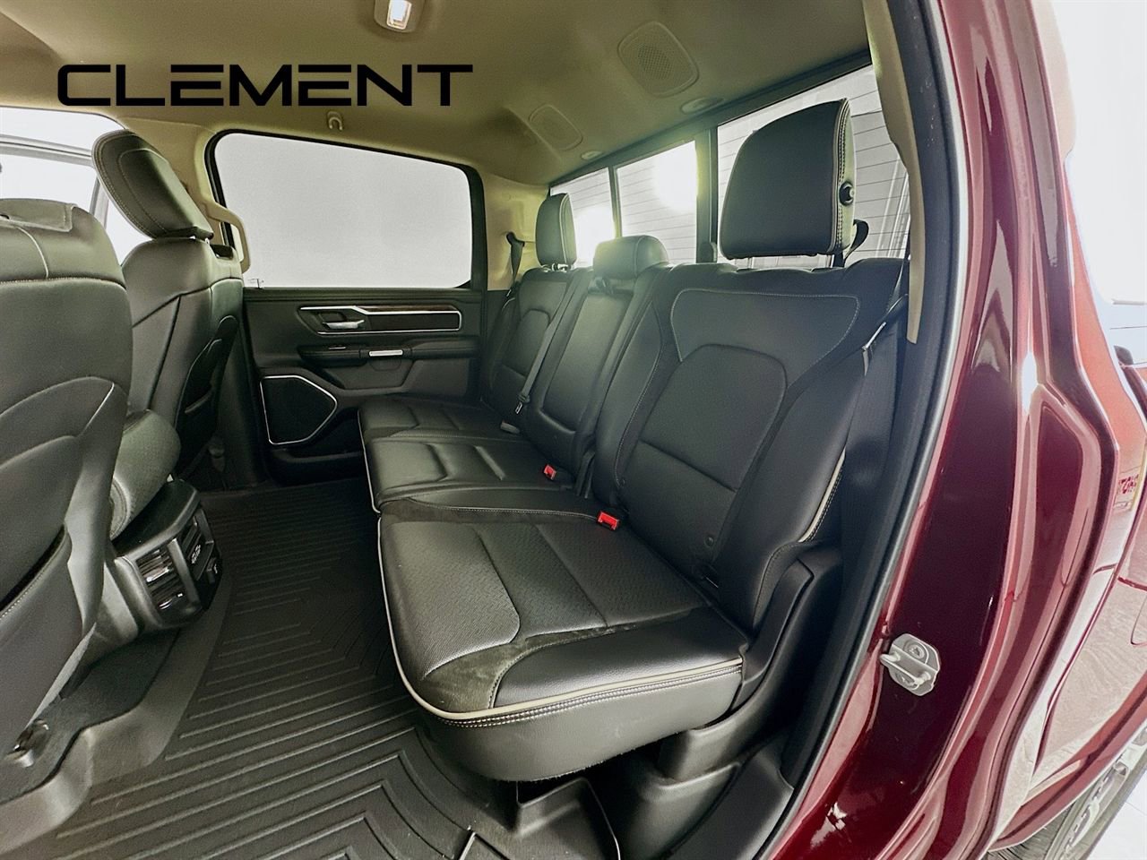 Used 2019 RAM 1500 Laramie image 31