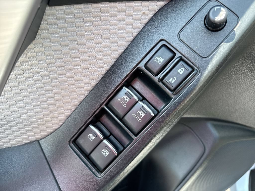 Used 2018 Subaru Forester 2.5i Premium w/ All-Weather Package AWD/4WD image 13