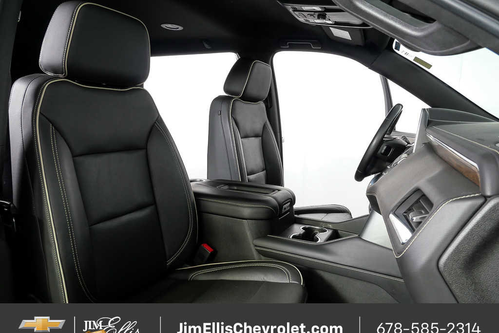 Used 2021 Chevrolet Tahoe Premier AWD/4WD image 23