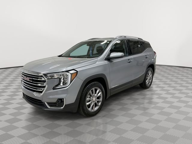 Certified 2024 GMC Terrain SLT w/ Infotainment Package II image 5