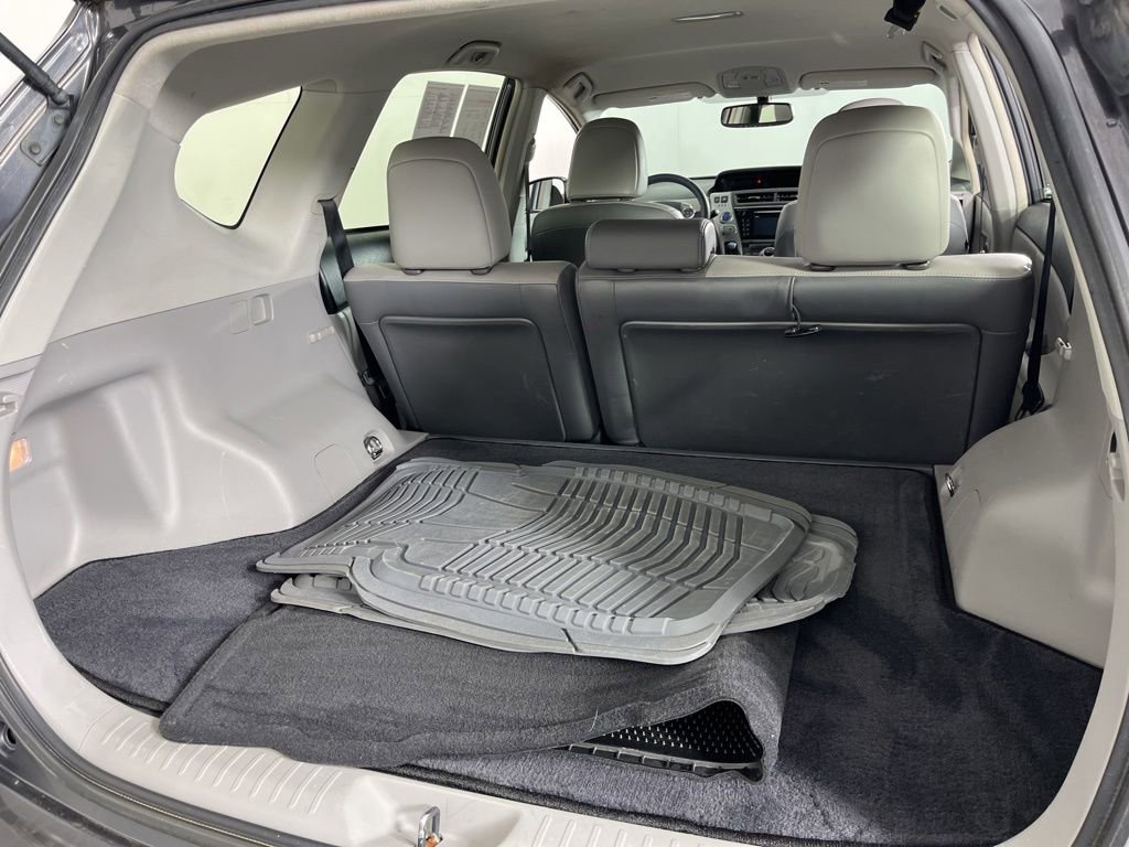 Used 2015 Toyota Prius V Four FWD image 19