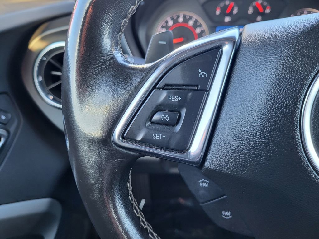 Used 2023 Chevrolet Camaro LT image 17