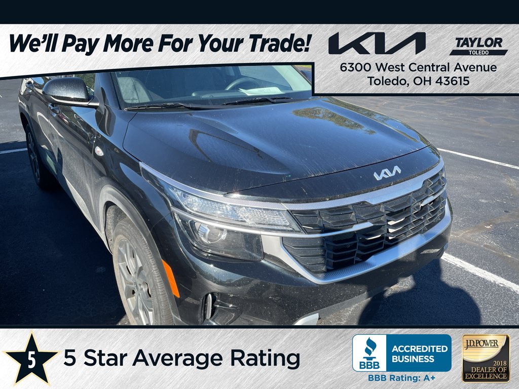 Used 2025 Kia Seltos LX AWD/4WD image 1