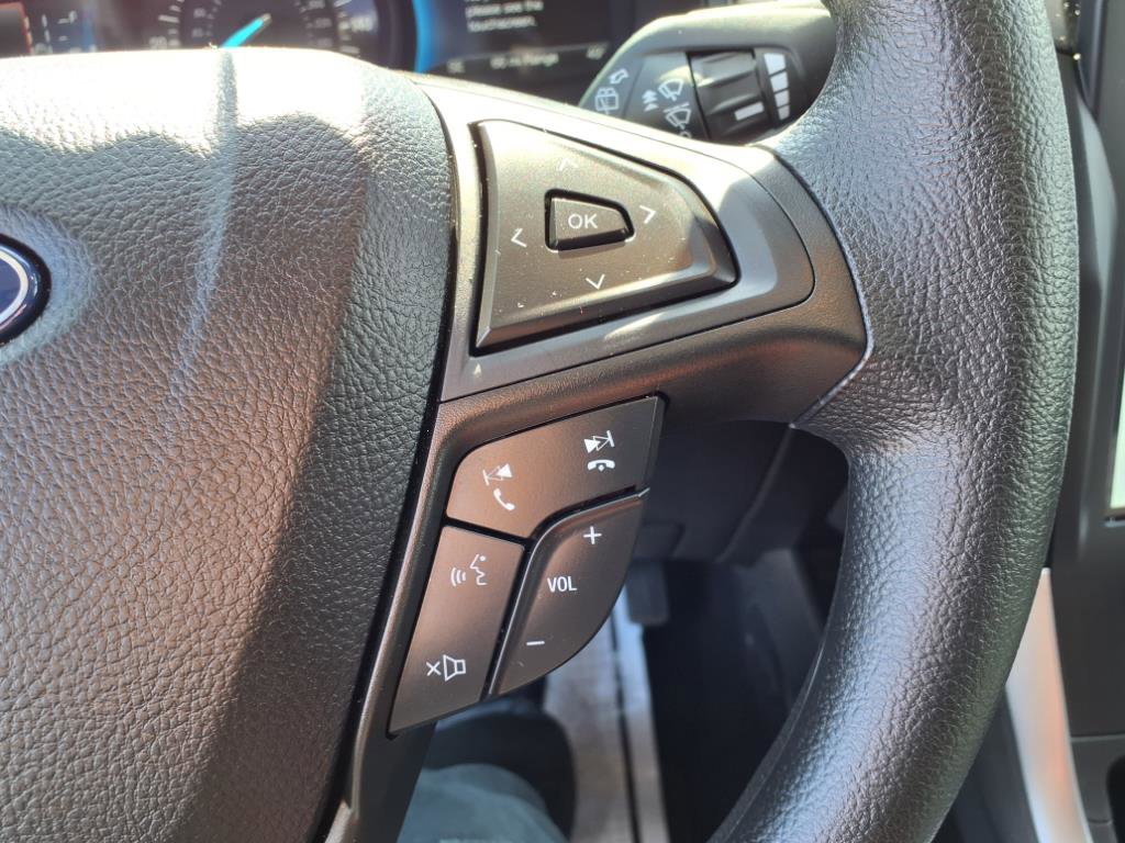 Certified 2024 Ford Edge SE w/ Black Appearance Package image 30