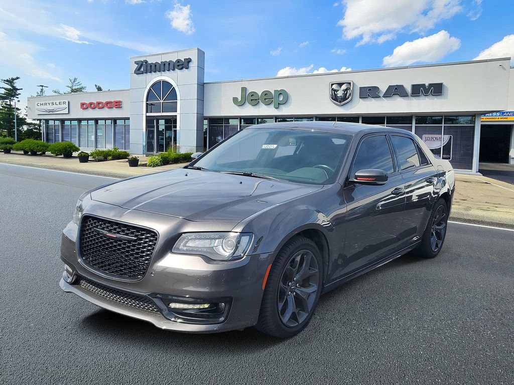 Used 2021 Chrysler 300 S w/ Popular Equipment Group RWD image 2