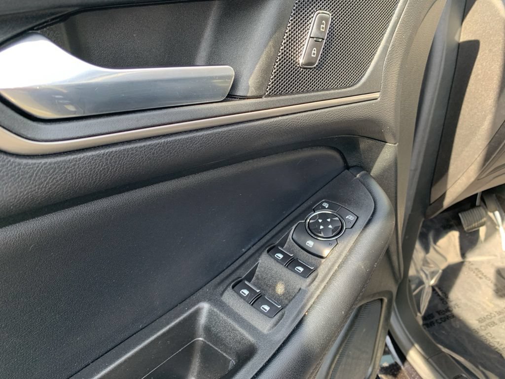 Used 2022 Ford Edge SEL w/ Convenience Package AWD/4WD image 29