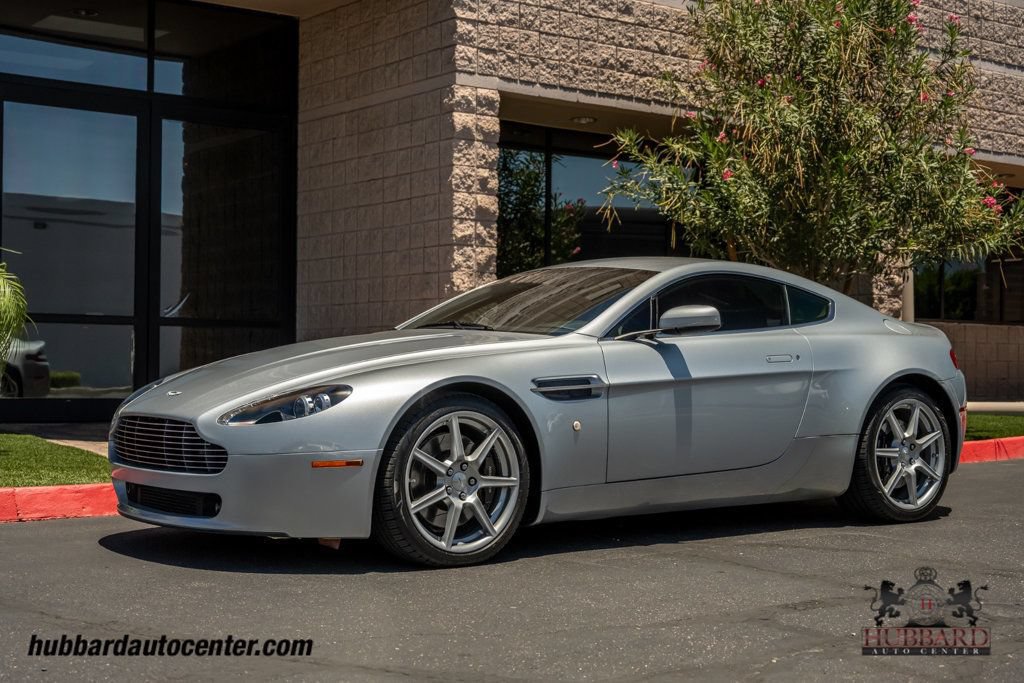 Used 2008 Aston Martin V8 Vantage Coupe RWD image 3
