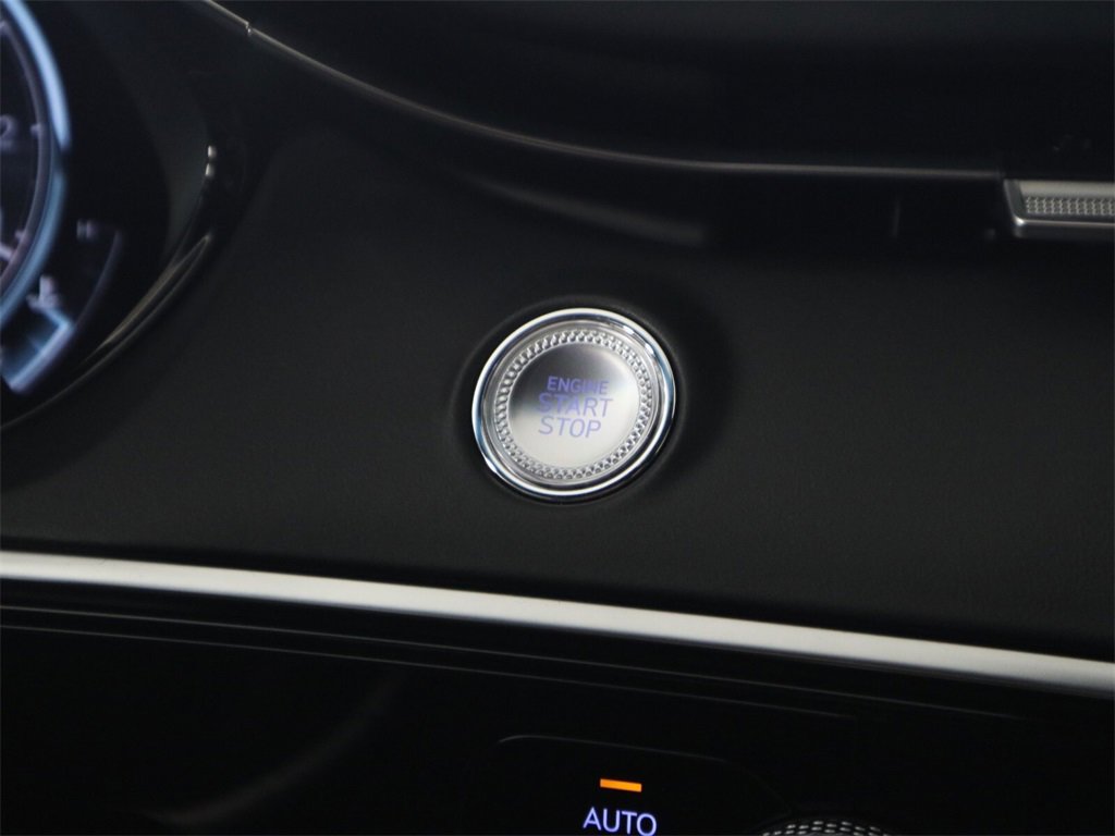 Used 2024 Genesis GV70 2.5T w/ Sport Prestige Package image 16