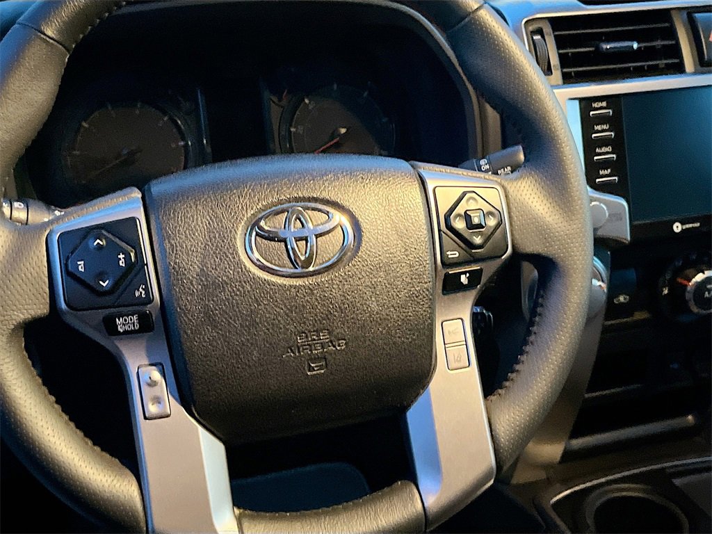 Used 2022 Toyota 4Runner SR5 Premium w/ Moonroof Package image 11