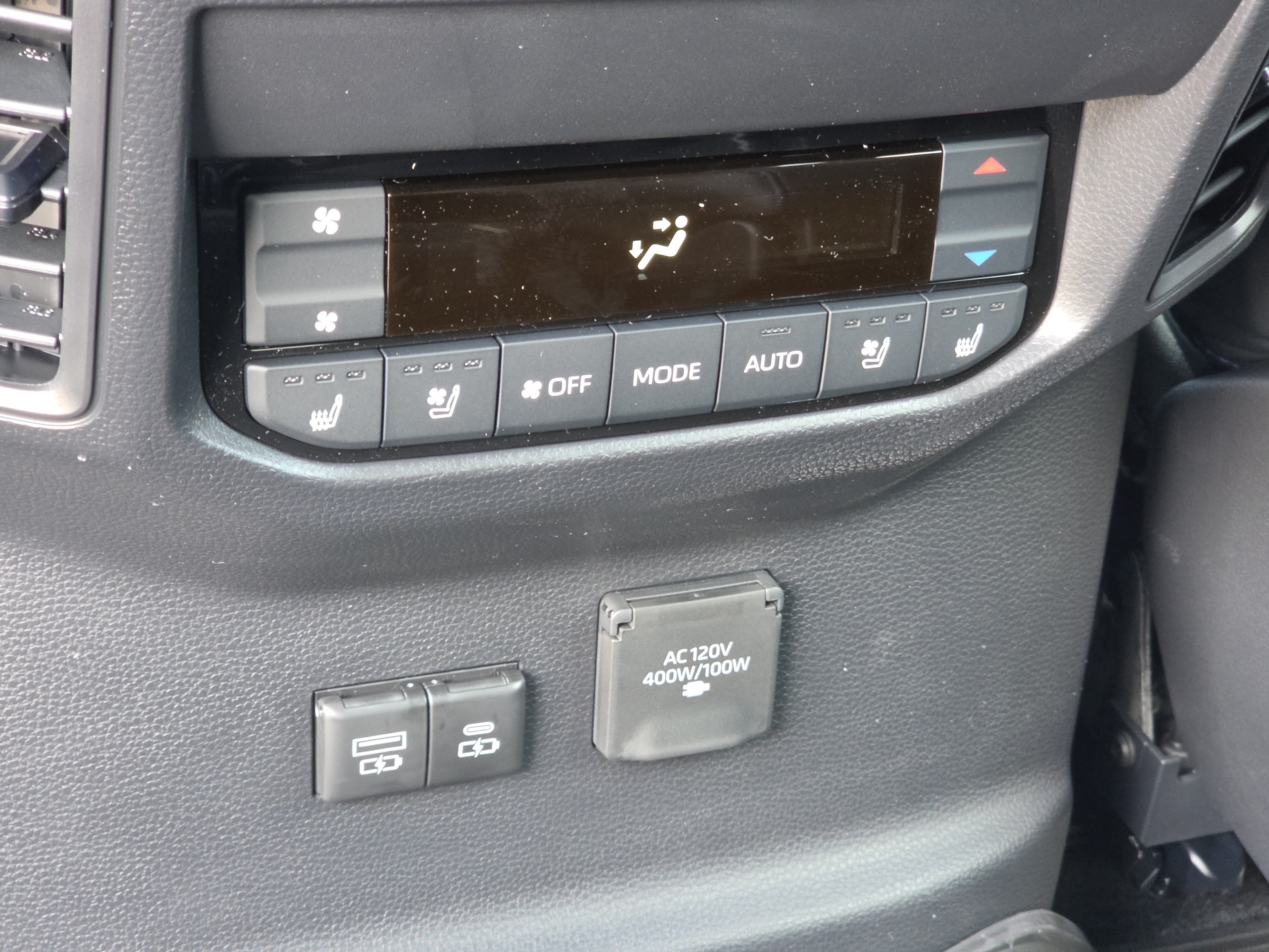 New 2026 Toyota Sequoia Platinum AWD/4WD image 11
