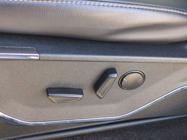 Used 2022 Ford F150 Lariat image 16