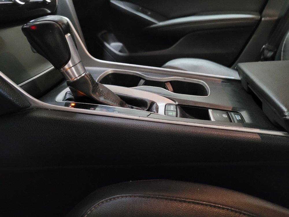 Used 2019 Honda Accord Sport image 26