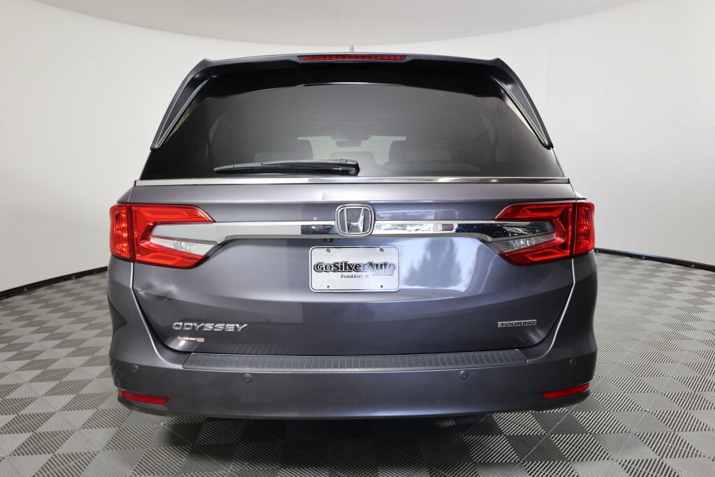 Used 2018 Honda Odyssey Touring image 3