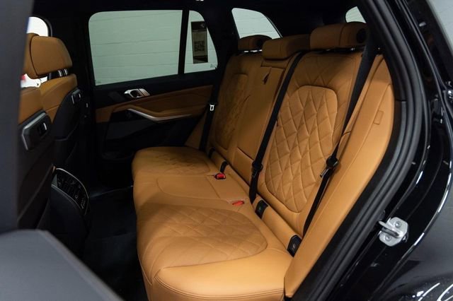 New 2026 BMW X5 xDrive50e image 25