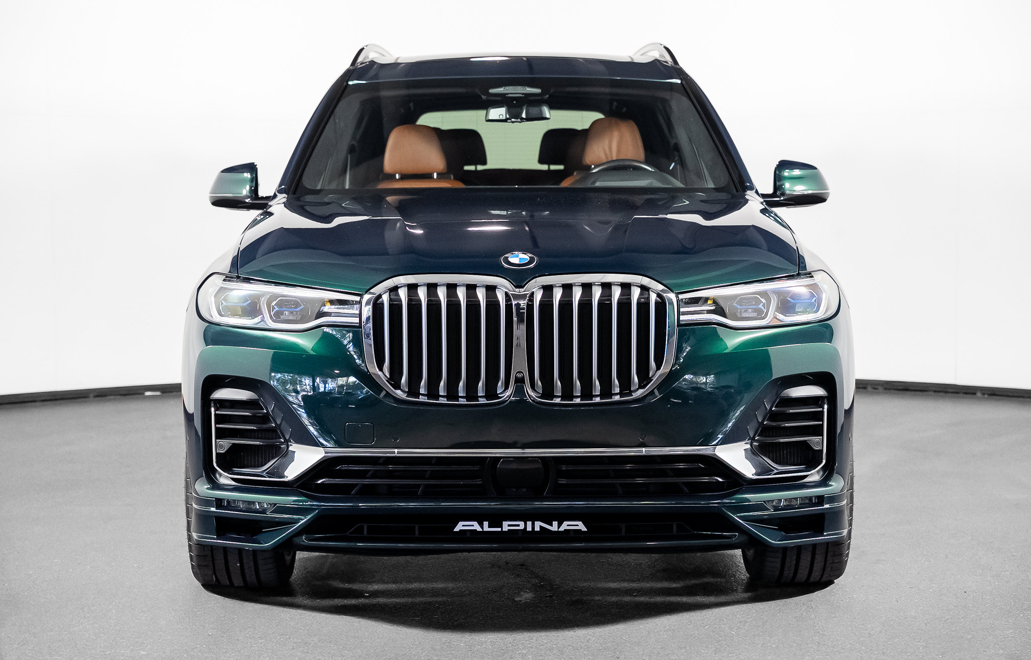Used 2022 BMW ALPINA XB7 AWD/4WD image 4