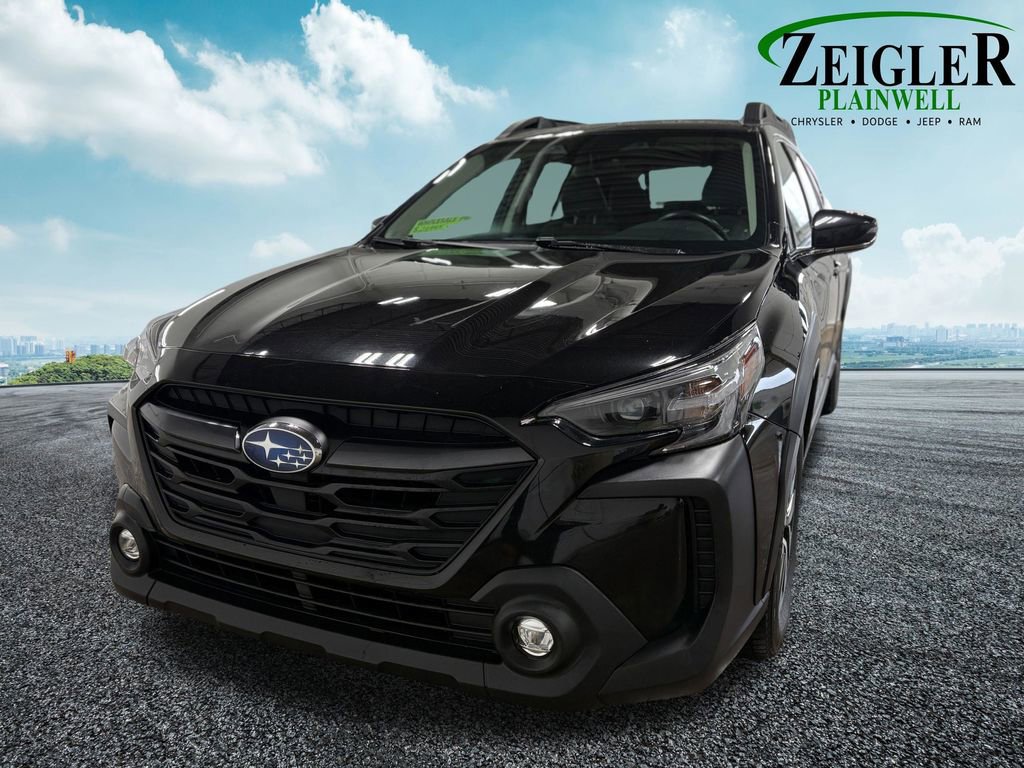 Used 2024 Subaru Outback Premium image 18