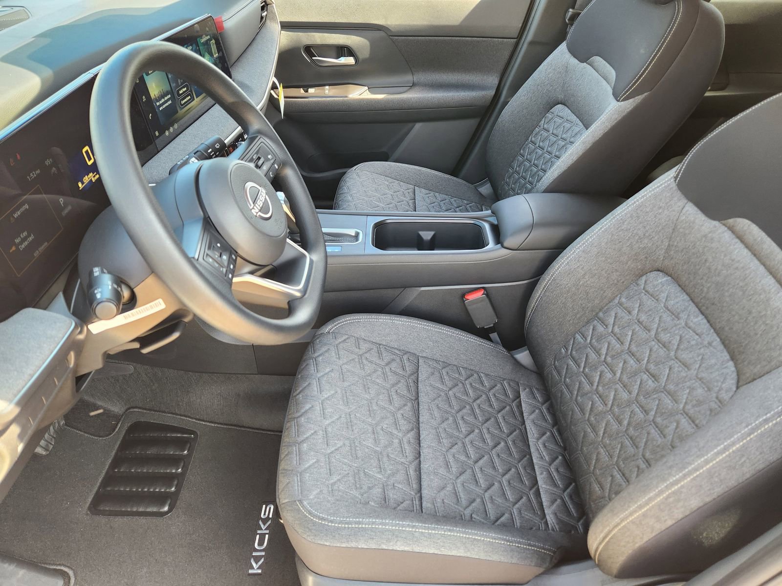 New 2026 Nissan Kicks SV w/ SV Premium Package image 12