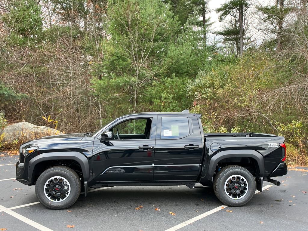 New 2025 Toyota Tacoma TRD Off-Road image 2