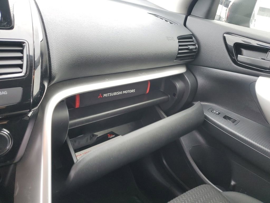 Used 2024 Mitsubishi Eclipse Cross Black Edition image 21