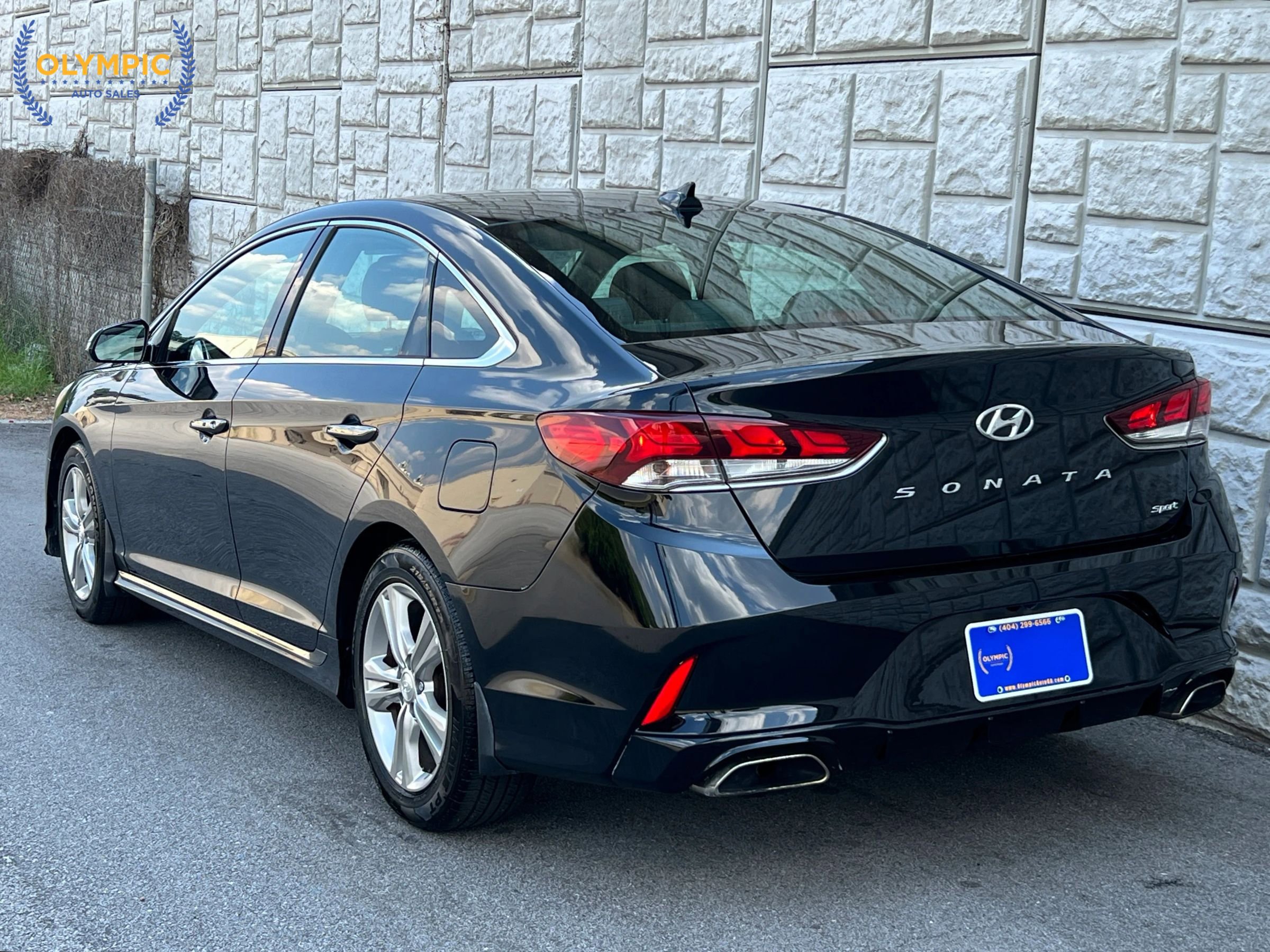 Used 2018 Hyundai Sonata Sport FWD image 4