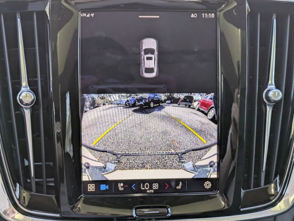 New 2024 Volvo S90 B6 Ultimate w/ Protection Package Premier image 19