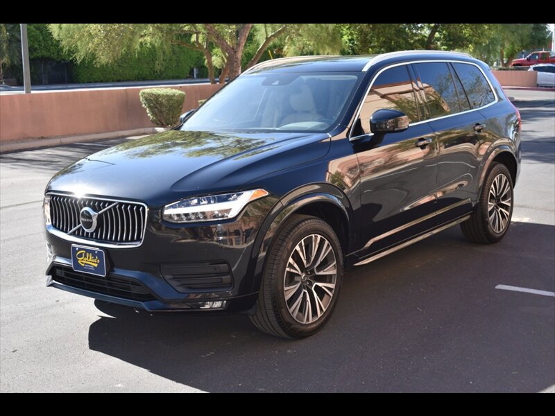 Used 2021 Volvo XC90 T5 Momentum AWD/4WD image 3