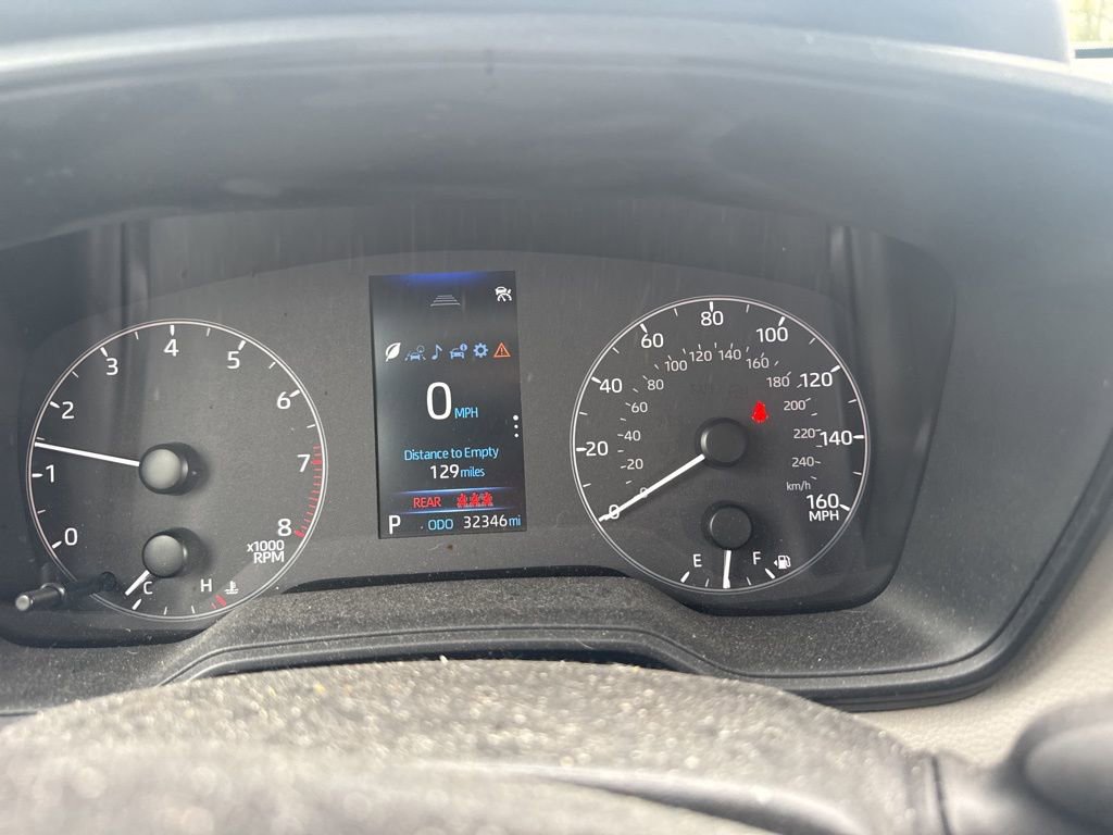 Used 2023 Toyota Corolla Cross L AWD/4WD image 11