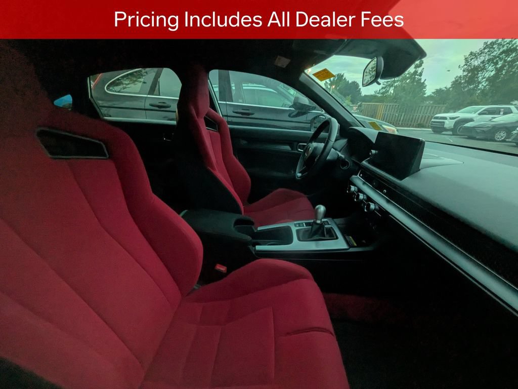 Used 2025 Honda Civic Type R image 9