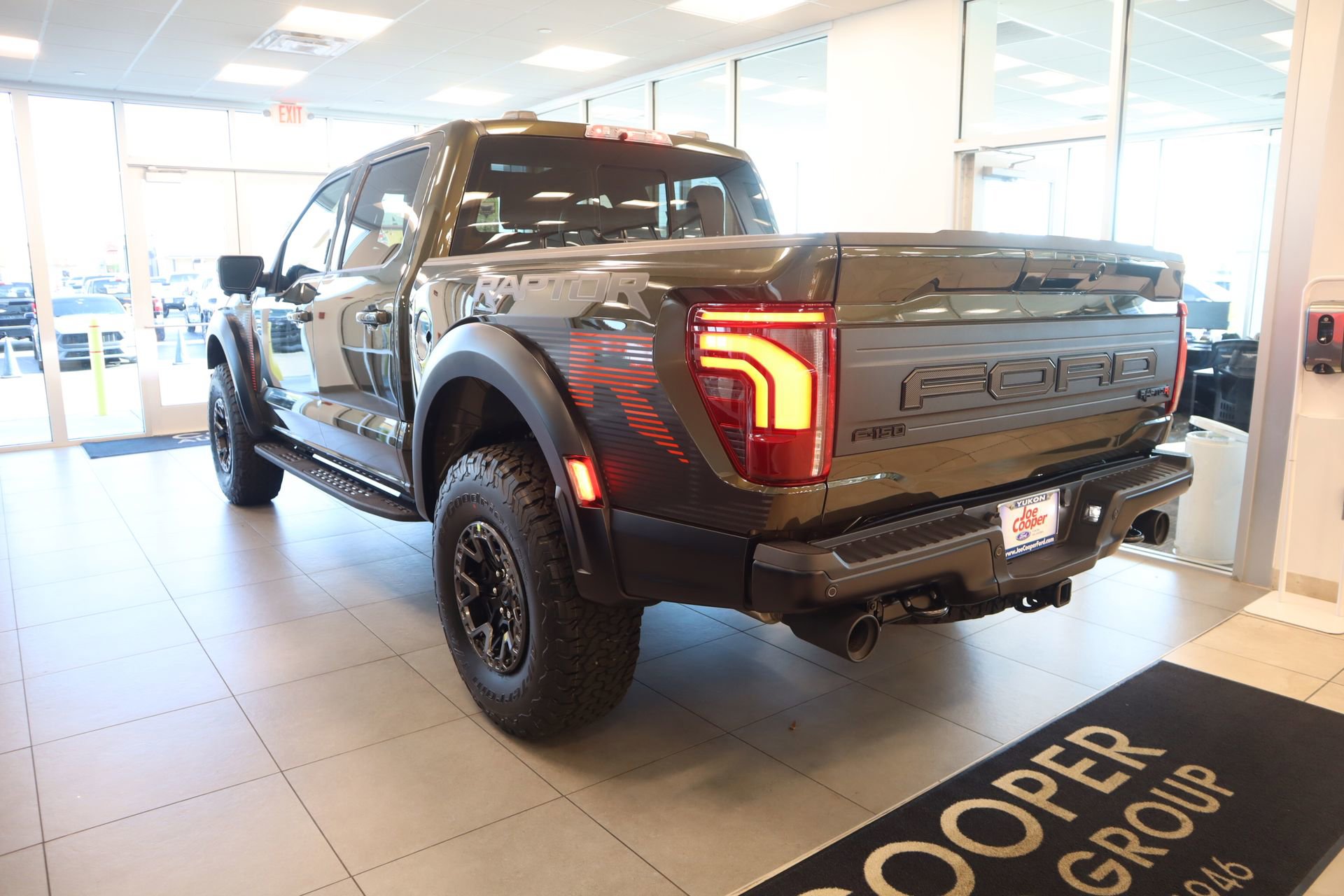 New 2026 Ford F150 Raptor AWD/4WD image 25