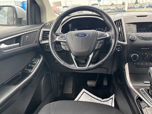Used 2016 Ford Edge SEL AWD/4WD image 13
