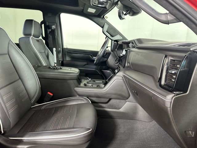Used 2024 GMC Sierra 2500 AT4X image 26