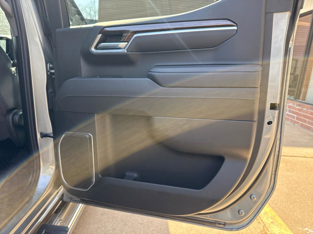 Used 2026 Chevrolet Silverado 1500 LT image 27