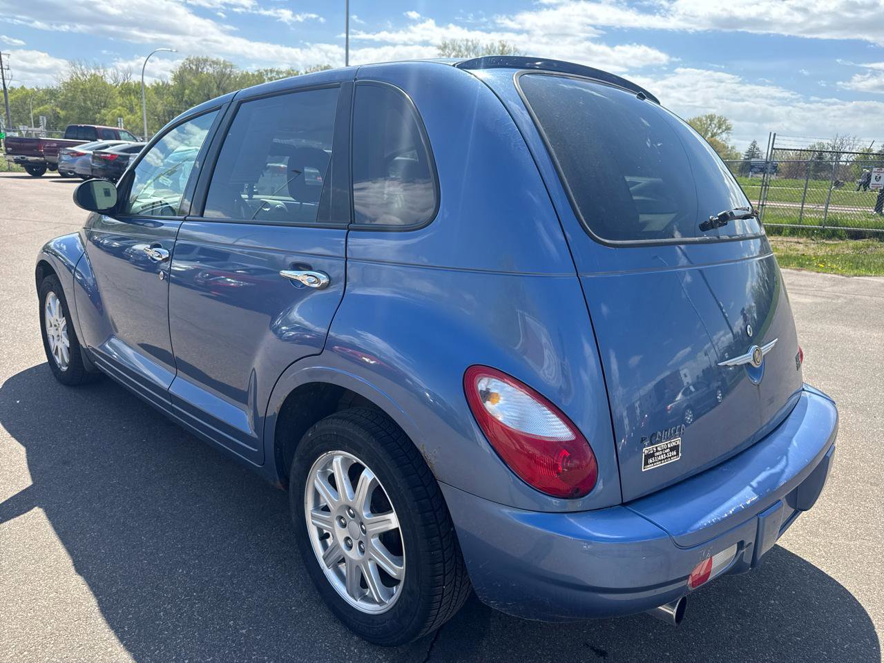 Used 2007 Chrysler PT Cruiser Touring w/ Fleet Value Group I FWD image 7